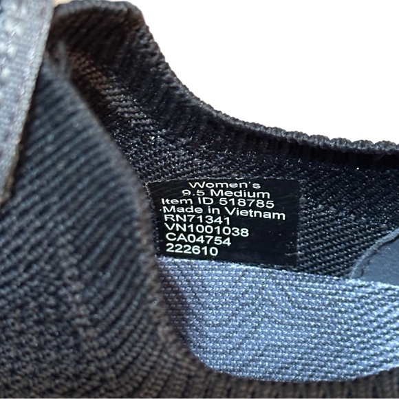 L.L. Bean Drigos Black Sneakers Slip On Hook and Loop  Women’s Size 9.5 - Picture 6 of 9